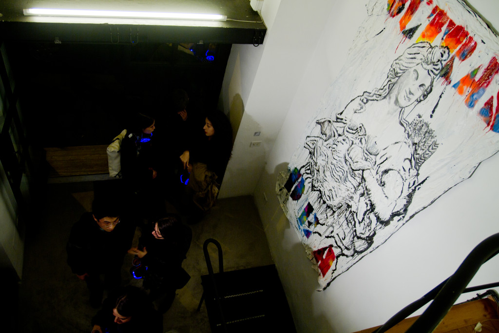 Cristiano Carotti, Dove sono gli ultras, opening @ White Noise Gallery, Roma - ph. IL MURO